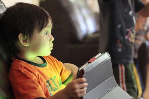 Személyes adat és a gyerek az interneten